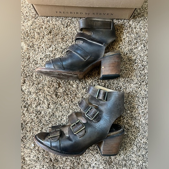 Freebird Quail - Picture 3 of 10